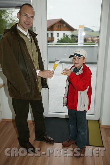 2008.06.05_19.00.07.JPG